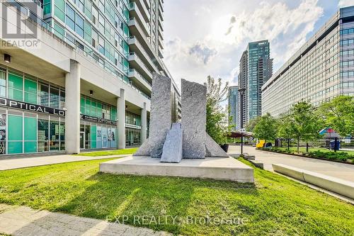 805 - 70 Town Centre Court, Toronto, ON - Outdoor