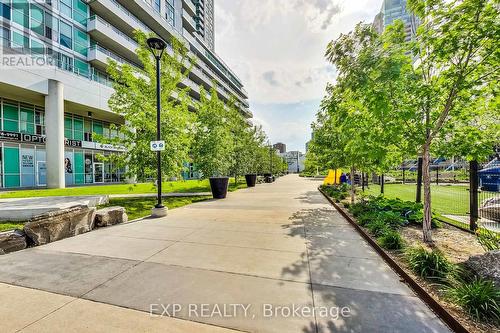 805 - 70 Town Centre Court, Toronto, ON - Outdoor