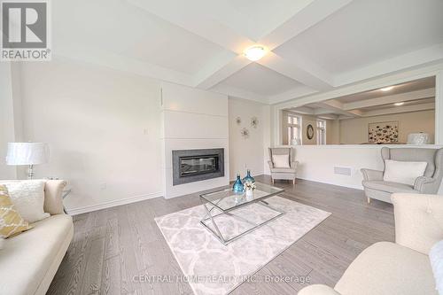 11 Upbound Court, East Gwillimbury, ON - Indoor Photo Showing Living Room With Fireplace