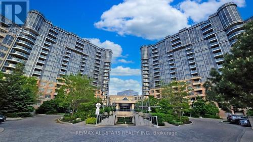 1226 - 33 Cox Boulevard, Markham, ON - Outdoor With Balcony With Facade