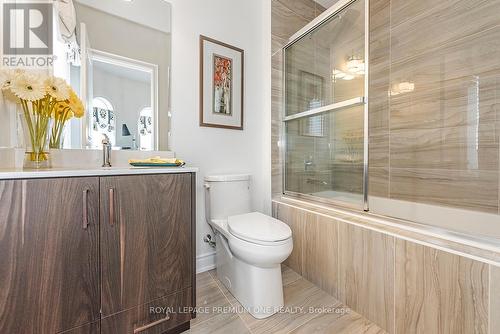 2 Appleyard Avenue, Vaughan, ON - Indoor Photo Showing Bathroom