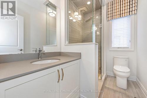 2 Appleyard Avenue, Vaughan (Kleinburg), ON - Indoor Photo Showing Bathroom