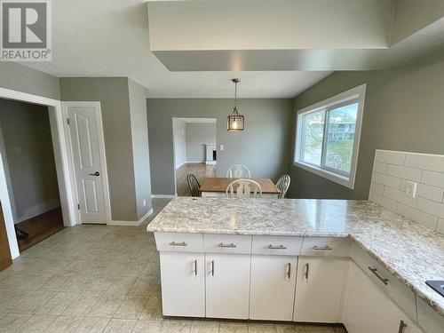 210 S Lyon Street, Prince George, BC - Indoor Photo Showing Kitchen