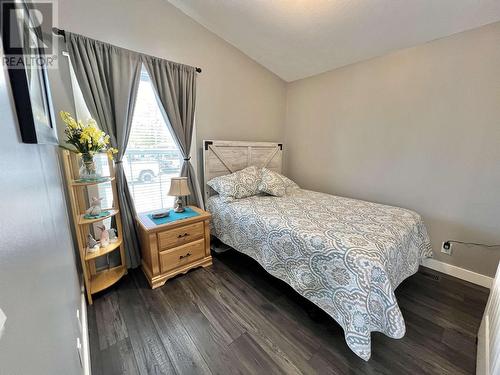 2130 Golden Pond Road, Quesnel, BC - Indoor Photo Showing Bedroom