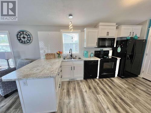 2130 Golden Pond Road, Quesnel, BC - Indoor Photo Showing Kitchen With Double Sink