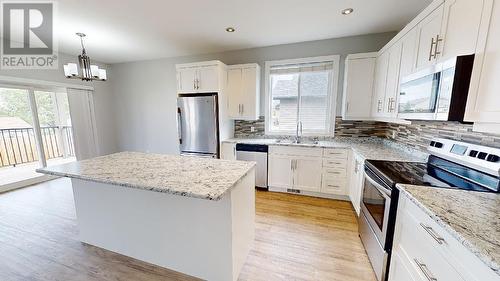 8332 88 Avenue, Fort St. John, BC - Indoor Photo Showing Kitchen With Upgraded Kitchen