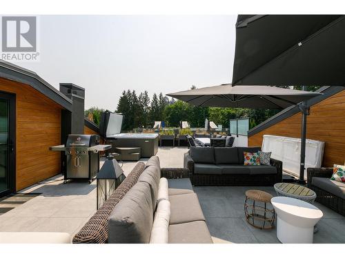 525 Mcclure Road Unit# 11, Kelowna, BC - Outdoor With Deck Patio Veranda With Exterior