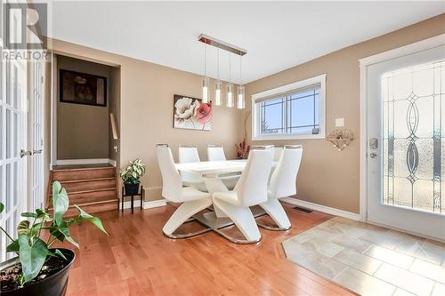 47 Tauvette Street, Ottawa, ON - Indoor Photo Showing Dining Room