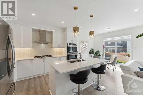 922 Nokomis Place, Ottawa, ON - Indoor Photo Showing Kitchen With Double Sink With Upgraded Kitchen