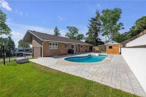 837 Danforth Place, Burlington, ON - Outdoor With In Ground Pool With Exterior