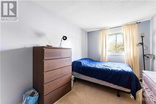 26D Sonnet Crescent, Ottawa, ON - Indoor Photo Showing Bedroom