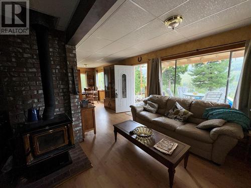 4176 Princeton/S'Land Road, Princeton, BC - Indoor Photo Showing Living Room With Fireplace