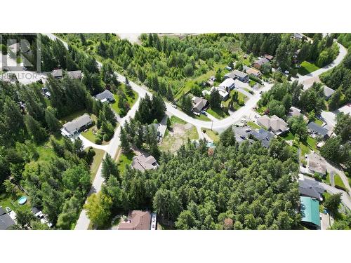 2902 Cedar Drive, Sorrento, BC 