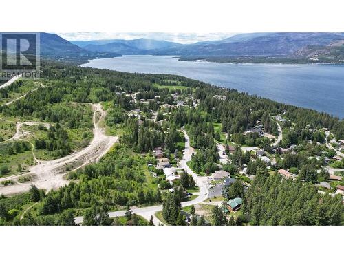 2902 Cedar Drive, Sorrento, BC 