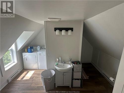 496 Robinson, Moncton, NB - Indoor Photo Showing Laundry Room
