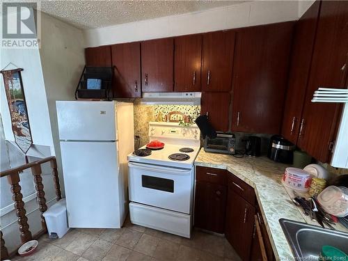 375 St-Francois Street, Edmundston, NB - Indoor Photo Showing Kitchen With Double Sink