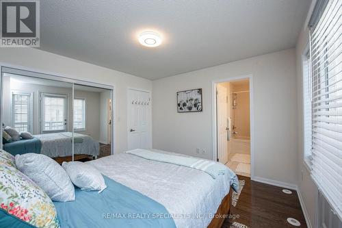 44 - 2614 Dashwood Drive, Oakville, ON - Indoor Photo Showing Bedroom
