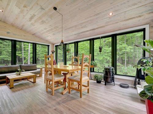 Dining room - 8 Ch. Grace, Arundel, QC - 