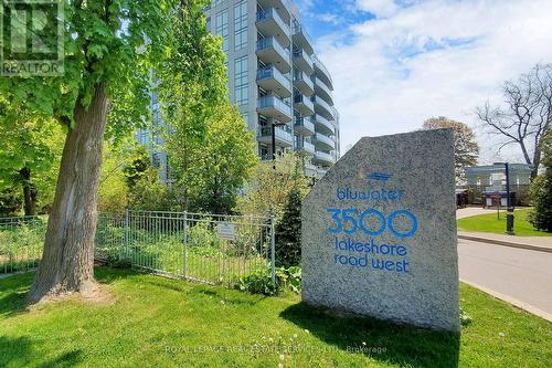 417 - 3500 Lakeshore Road W, Oakville, ON - Outdoor With Balcony