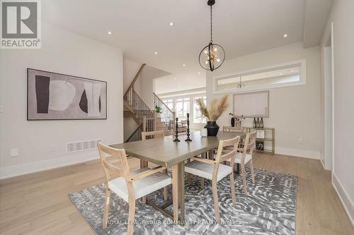 10 Bunn Court, Aurora, ON - Indoor Photo Showing Dining Room