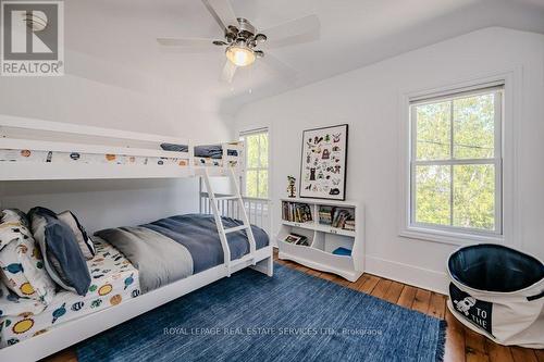 35 Mary Street, Milton, ON - Indoor Photo Showing Bedroom