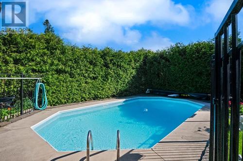 1496 Hobbs Crescent, Mississauga, ON - Outdoor With In Ground Pool With Backyard