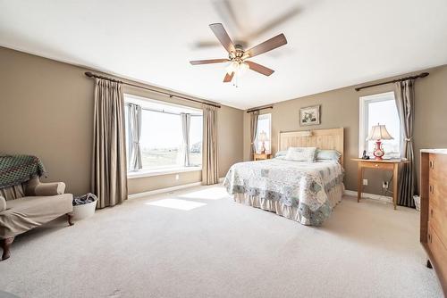 24 Lakeridge Boulevard, Lowbanks, ON - Indoor Photo Showing Bedroom