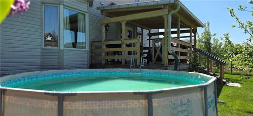 24 Lakeridge Boulevard, Lowbanks, ON - Outdoor With Above Ground Pool