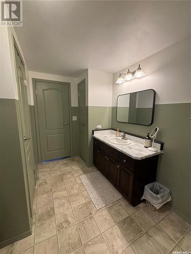 385 O'Connor Avenue, Macoun, SK - Indoor Photo Showing Bathroom
