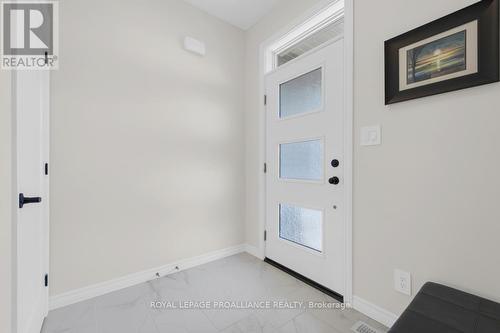 18 Athabaska Drive, Belleville, ON - Indoor Photo Showing Other Room