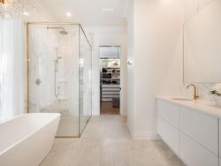 Ensuite bathroom - 