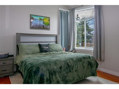 989 Walfred Rd, Langford, BC - Indoor Photo Showing Bedroom