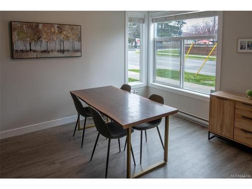 989 Walfred Rd, Langford, BC - Indoor Photo Showing Dining Room