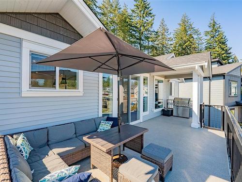 3910 Jingle Pot Rd, Nanaimo, BC - Outdoor With Deck Patio Veranda With Exterior