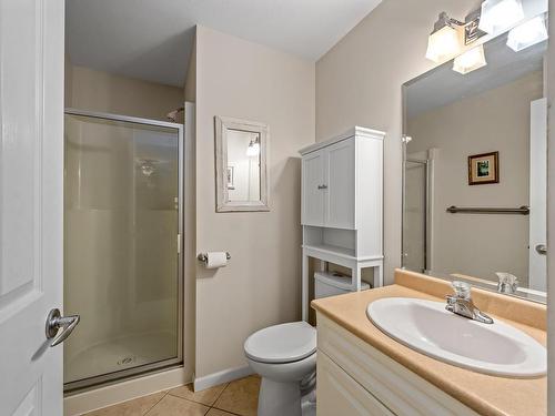 110-2077 St. Andrews Way, Courtenay, BC - Indoor Photo Showing Bathroom
