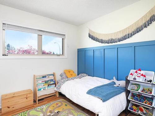 4661 Valecourt Cres, Courtenay, BC - Indoor Photo Showing Bedroom