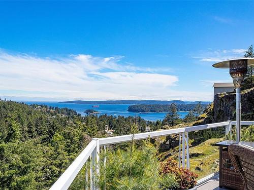 3321 Edgewood Dr, Nanaimo, BC - Outdoor With Body Of Water With Balcony With View
