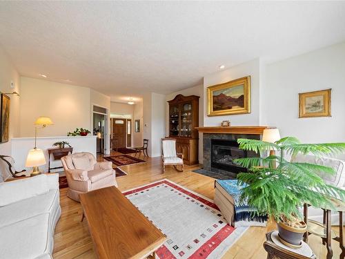 3048 Phillips Rd, Sooke, BC - Indoor Photo Showing Living Room With Fireplace