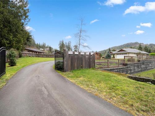 3048 Phillips Rd, Sooke, BC - Outdoor