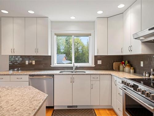 3048 Phillips Rd, Sooke, BC - Indoor Photo Showing Kitchen With Double Sink