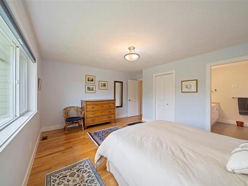 3048 Phillips Rd, Sooke, BC - Indoor Photo Showing Bedroom