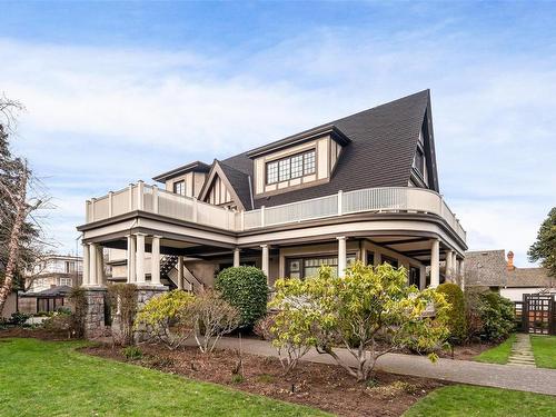 1030 St. Charles St, Victoria, BC - Outdoor With Deck Patio Veranda