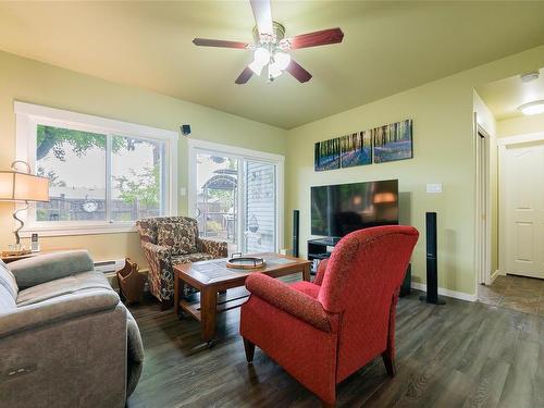 4116 Orchard Cir, Nanaimo, BC - Indoor Photo Showing Dining Room