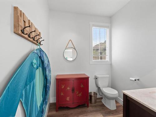 3025 Visao Court, Kamloops, BC - Indoor Photo Showing Bathroom