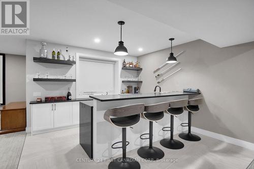 6 - 7091 Clayton Walk, London, ON - Indoor Photo Showing Kitchen