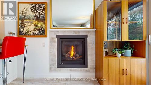 213 Bay Street E, Blue Mountains, ON - Indoor With Fireplace