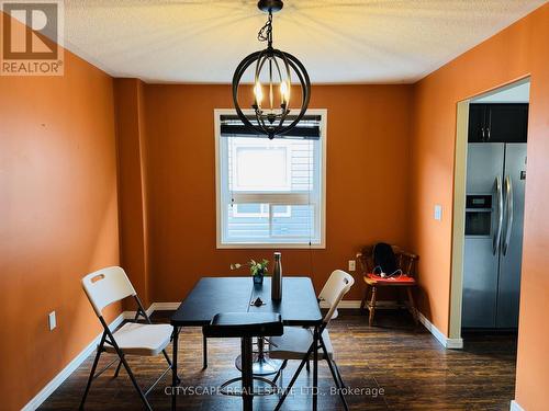 45 Lisbeth Crescent, Kawartha Lakes, ON - Indoor Photo Showing Dining Room