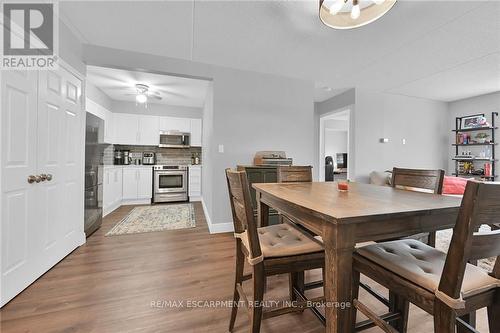 109 - 99 Donn Avenue, Hamilton, ON - Indoor Photo Showing Dining Room