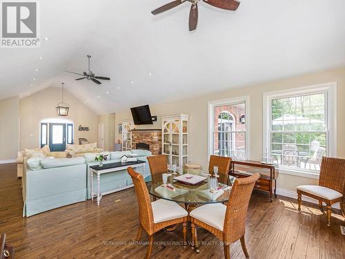 373 Creek View Road, Kawartha Lakes, ON - Indoor Photo Showing Other Room