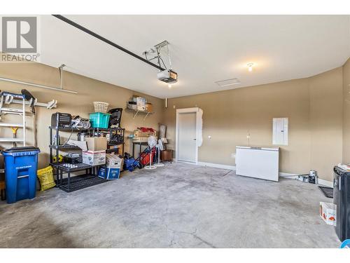 4145 Solana Place, West Kelowna, BC - Indoor Photo Showing Garage